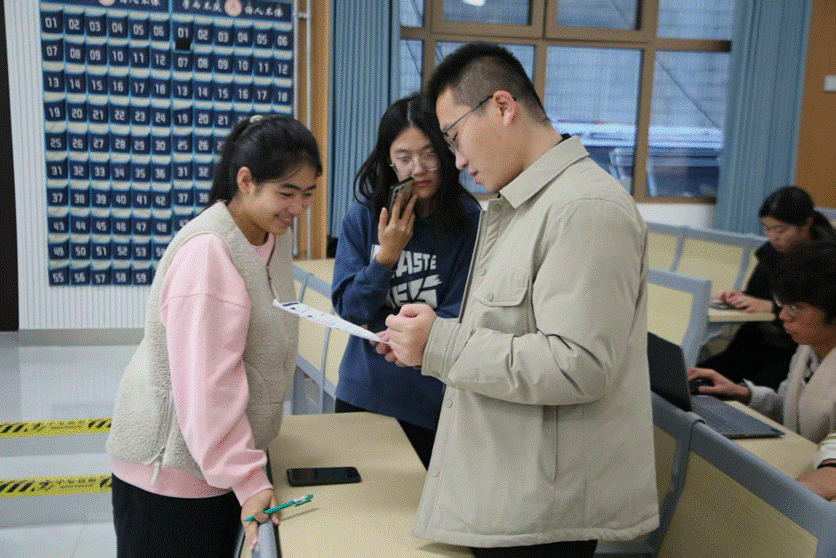 2025-10-25 12:18:07.003000